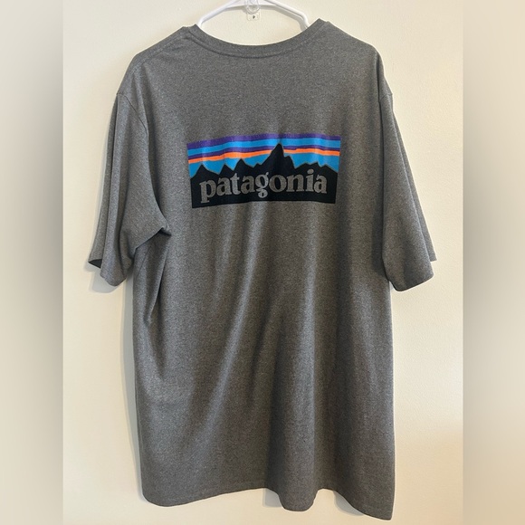 Patagonia Responsibili-Tee Gray Graphic Logo T-Shirt XXL - Picture 3 of 5